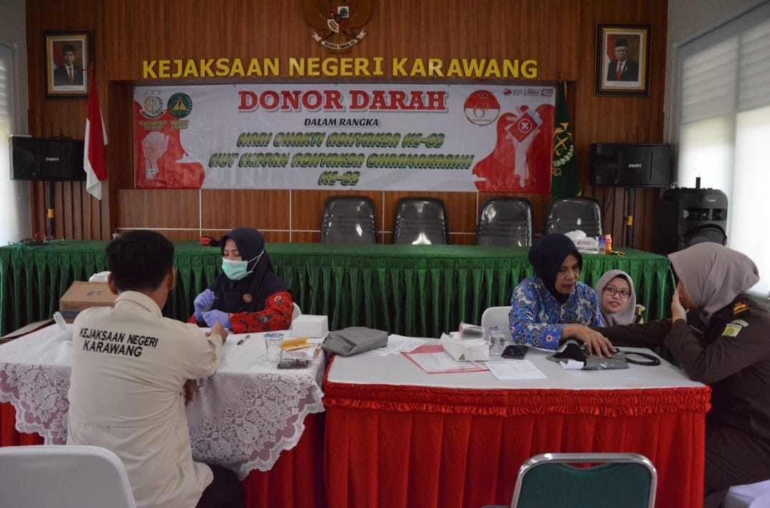 Memperingati Hari Bhakti Adhyaksa Ke Kejari Karawang Gelar Cek Kesehatan Gratis Dan Donor