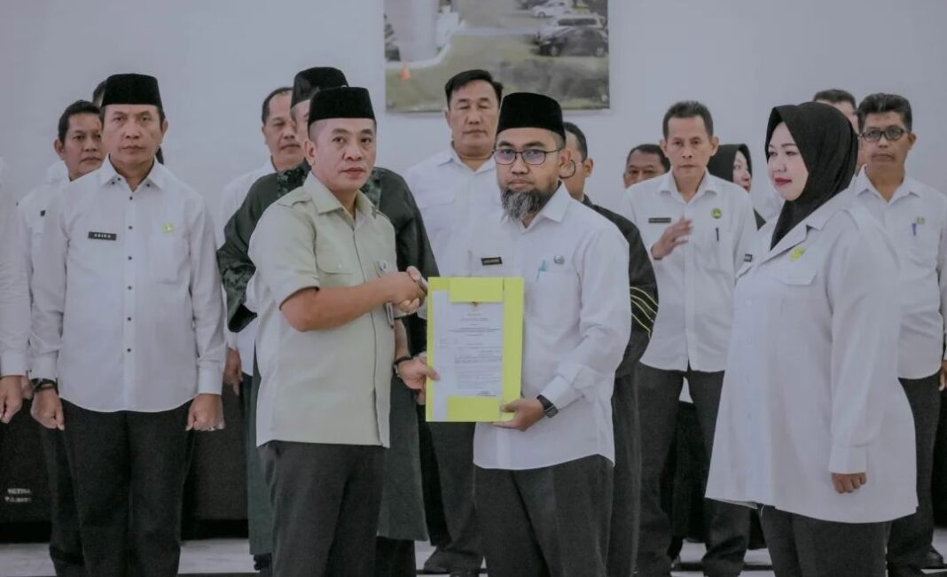 Pelantikan Pejabat Pemkab Karawang, Bupati Aep: “Rotasi ASN Tanpa Uang-Uang!”