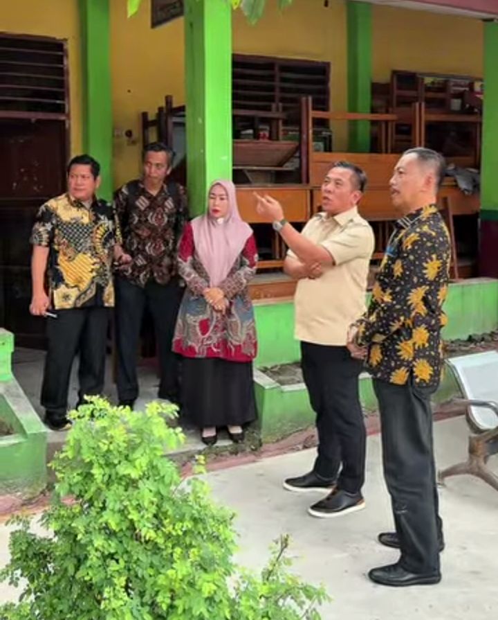 Bupati Karawang Perketat Pengawasan Pembangunan Sekolah di Kecamatan Klari