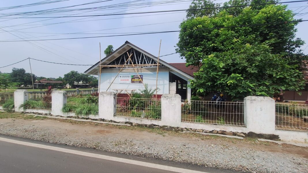 Borok Proyek Aspirasi di SDN Dayeuh Luhur I , Sekolah Terpaksa Nombok Jutaan Rupiah : “Pemborong Sebut Sisa Pekerjaan Bagian Sekolah??”