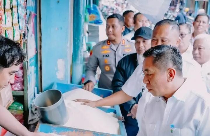 Jelang Ramadan Pemkab Karawang Pantau Harga Sembako di Dua Pasar Besar