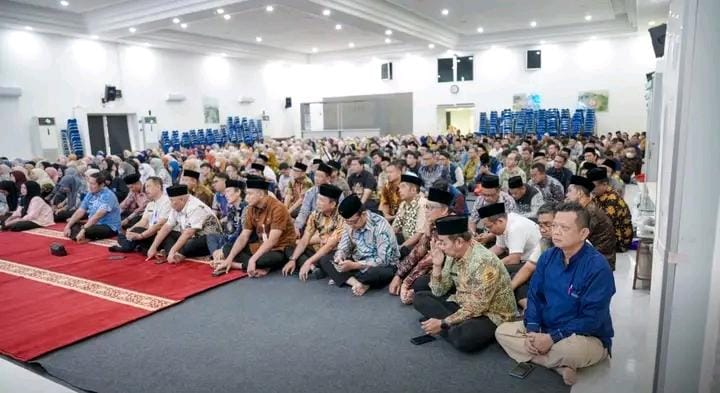 Jumat Berkah Ramadan Pemkab Karawang Konsisten Bangun Spiritual ASN