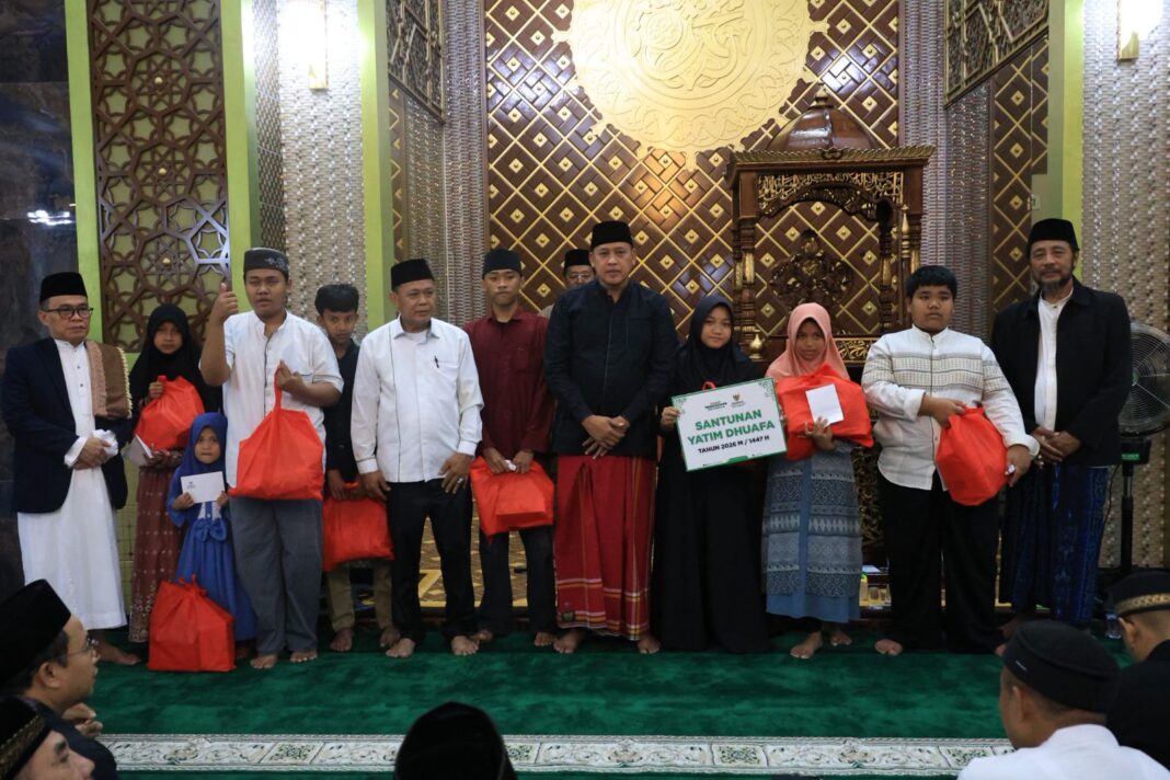 Tarawih Keliling di Bekasi Utara, Tri Adhianto Sampaikan Perkembangan Tata Kelola dan Pembangunan Kota