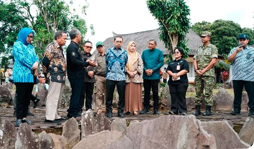 Menbud Fadli Zon Resmikan Wajah Baru Museum Cipari Kuningan