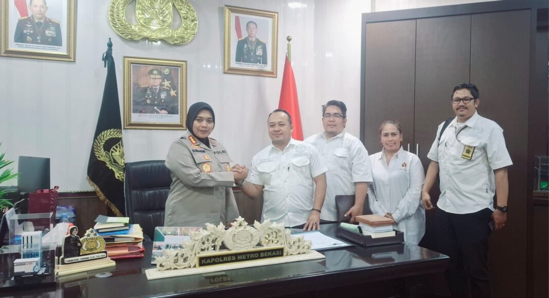 Sinergi Pers dan Polri: PWI Bekasi Raya dan Kapolres Metro Bekasi Komitmen Jaga Kondusivitas Informasi