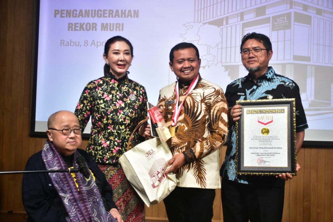 RSUD Umar Wirahadikusumah Sumedang Ukir Rekor MURI, Bukti Inovasi Literasi Kesehatan