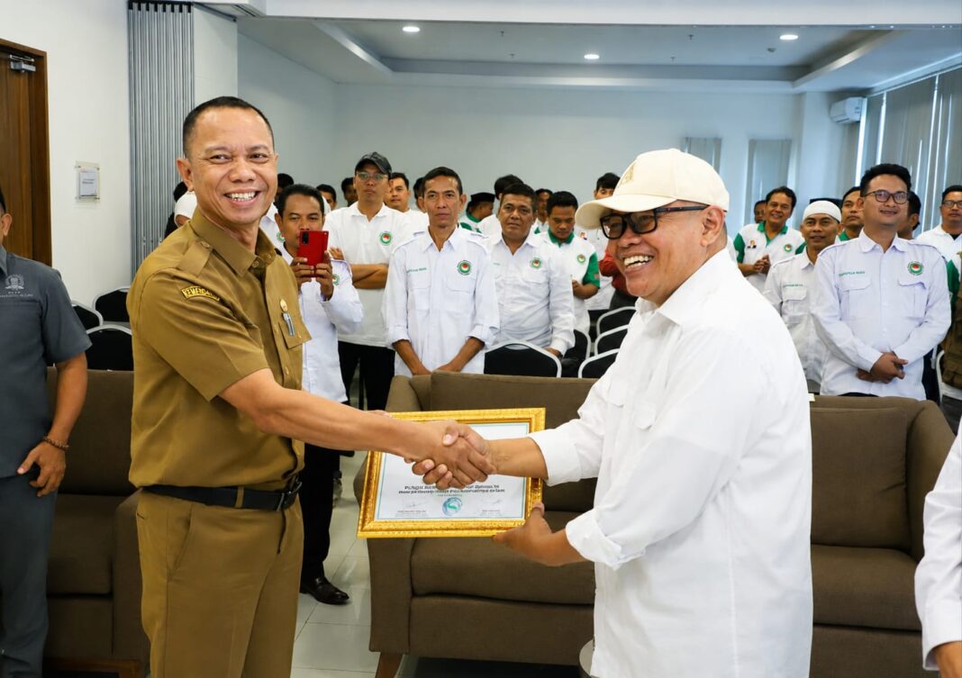 Sekda Bekasi Hadiri Pelantikan APPSI Tegaskan Komitmen Majukan Pasar Tradisional
