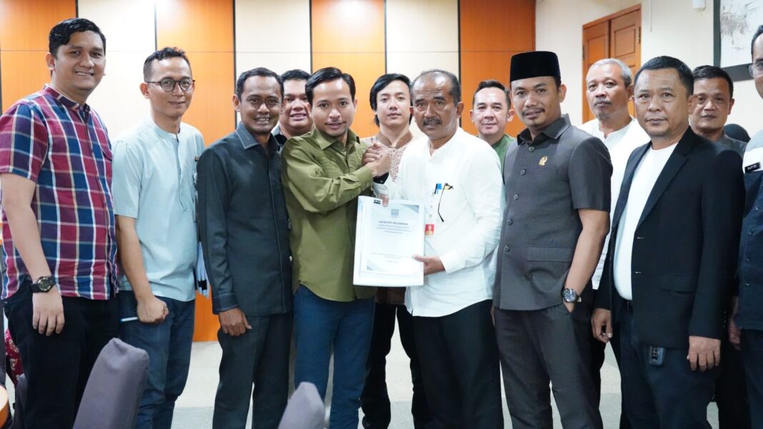 Bapemperda DPRD Bekasi Prioritaskan Pembahasan Raperda Desa dan Kepariwisataan