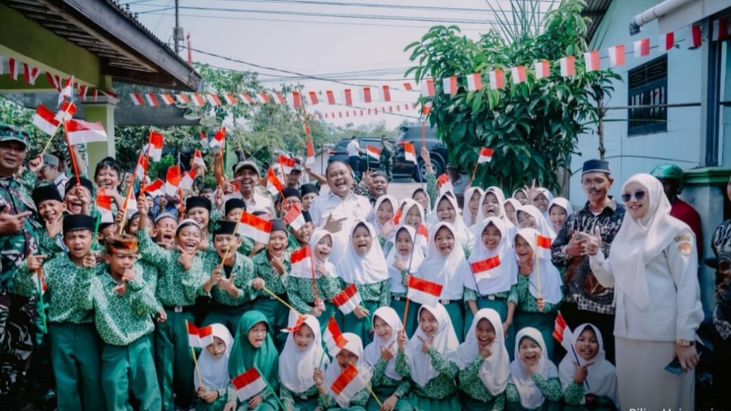 Wabup Karawang Hadiri Gebyar PATEN Lemahabang, Dekatkan Pelayanan Publik kepada Masyarakat