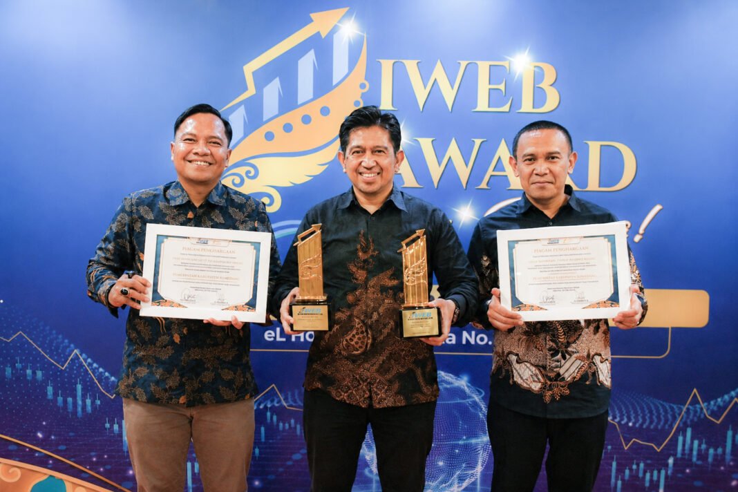 Sumedang Raih Dua Penghargaan Bergengsi di IWEB Award 2026, Bukti Inovasi Daerah Diakui Nasional