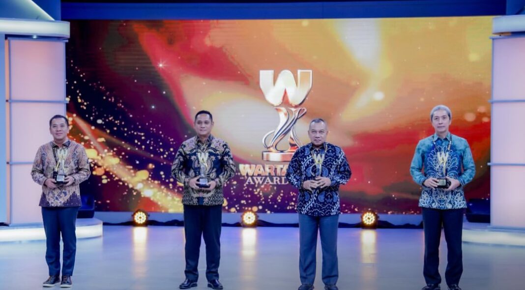 Bupati Aep Raih Anugerah Tata Kelola Pemerintahan Responsif dan Akuntabel di Warta Kota Award 2026