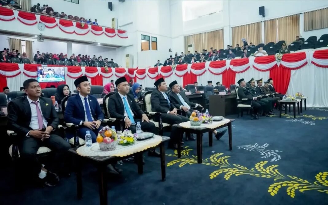 Bupati Karawang Bersama Forkopimda Ikuti Pidato Kenegaraan Presiden RI di DPRD Karawang