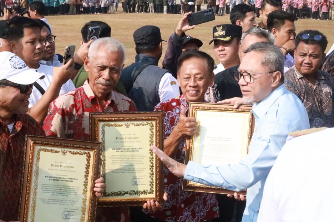 Apel Gebrak, Zulhas Apresiasi Langkah Berani Wali Kota Bekasi dalam Upaya Pengurangan Sampah di Bantargebang.