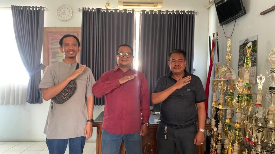 GOKAR Jajaki Kolaborasi Pendidikan dengan SMPN 2 Telukjambe Timur Karawang