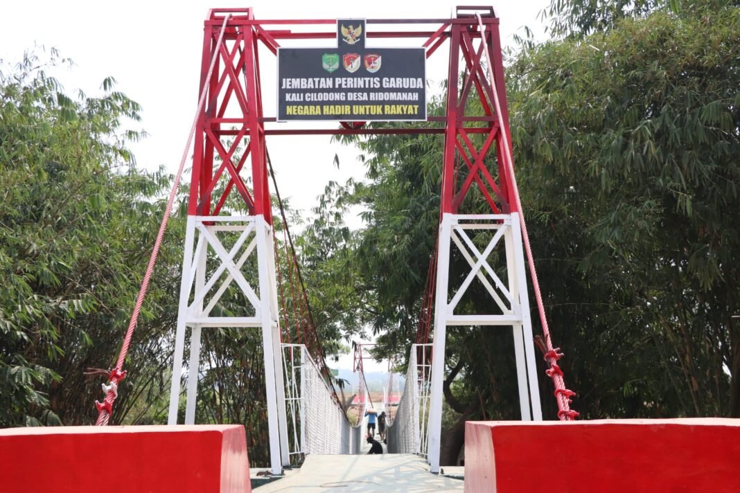 Jembatan Gantung 80 Meter Dibangun di Cibarusah Bekasi, Permudah Akses Warga dan Hasil Pertanian
