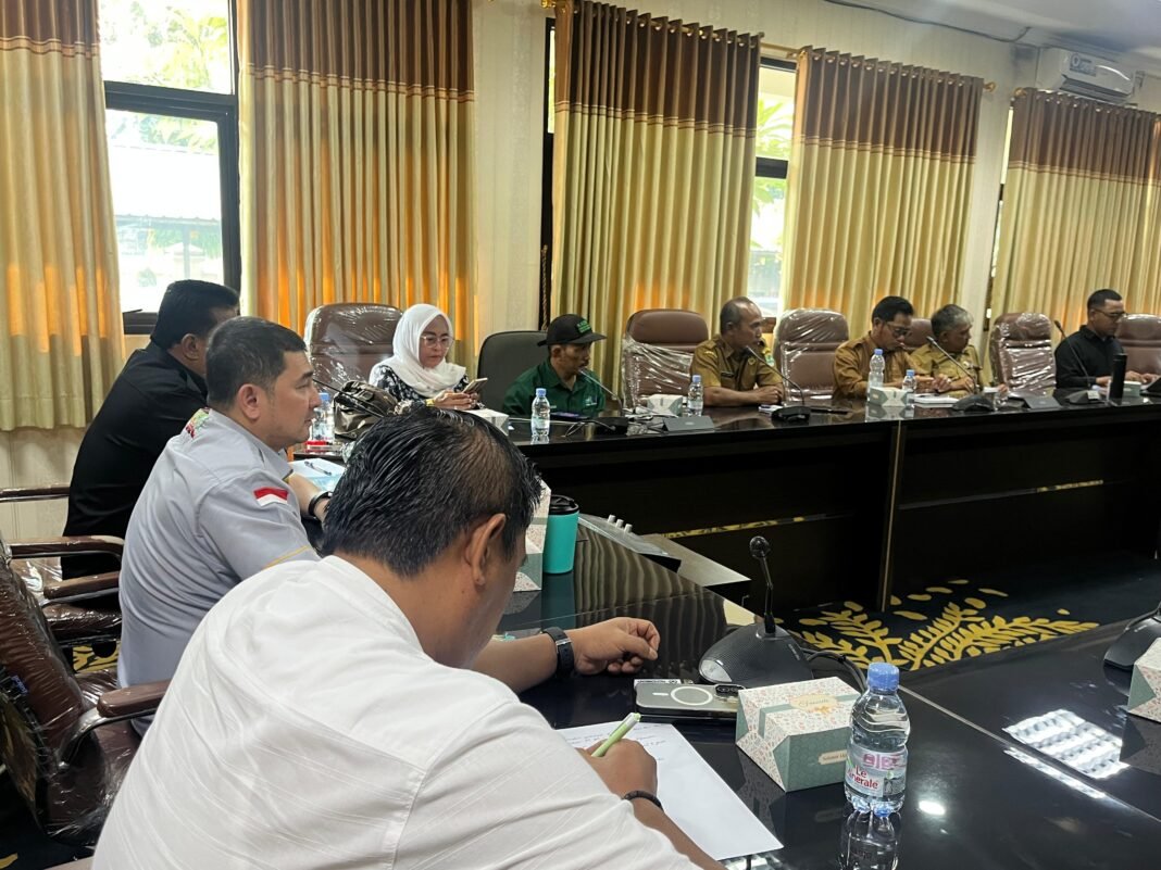 Polemik Oil Spill Pesisir Karawang, Pertamina PHE ONWJ Klaim Non-Identik Tapi Nelayan Minta Uji Ulang, Komisi III Bentuk Tim Independen