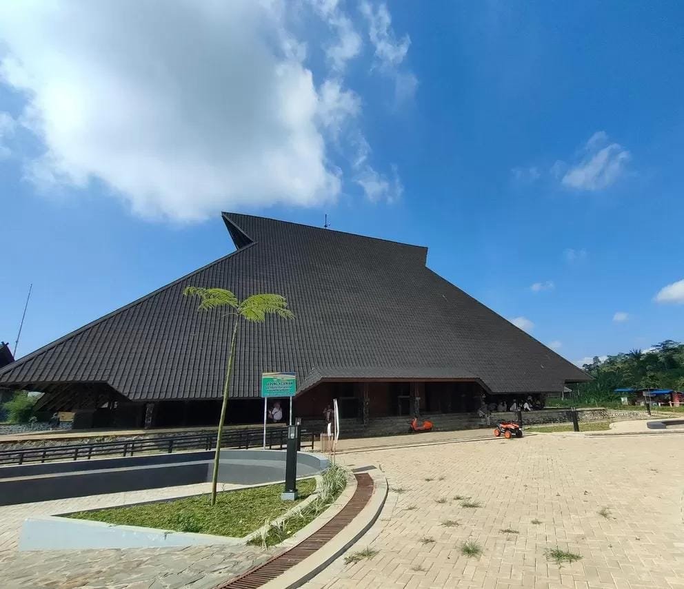 Mengintip Pengelolaan Geotheater Rancakalong, BUMDesma Rusa Berharap Dukungan Fasilitas