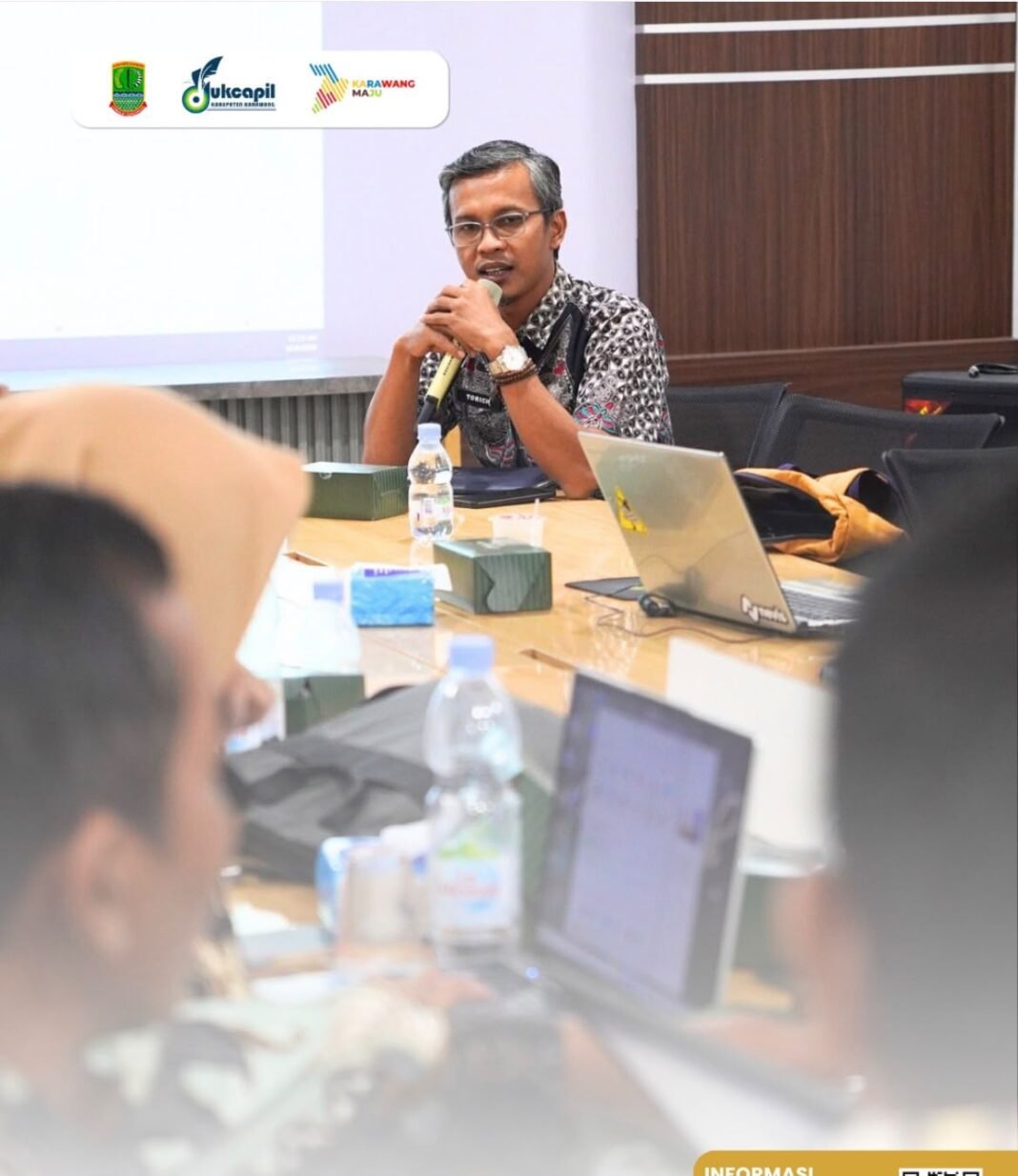 Disdukcapil Kabupaten Karawang Gelar Desk Implementasi Aplikasi SORABI dan Aktivasi IKD bagi Perangkat Desa