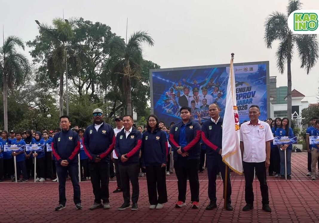 Bupati Karawang Beri Penghargaan Atlet Berprestasi di Hari Sumpah Pemuda 2026